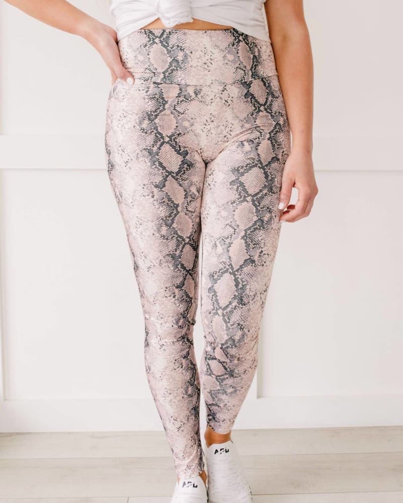 Front of a model wearing a size Large Friends Not Fangs Bottoms in Mauve in Mauve by 143 STORY. | dia_product_style_image_id:338527